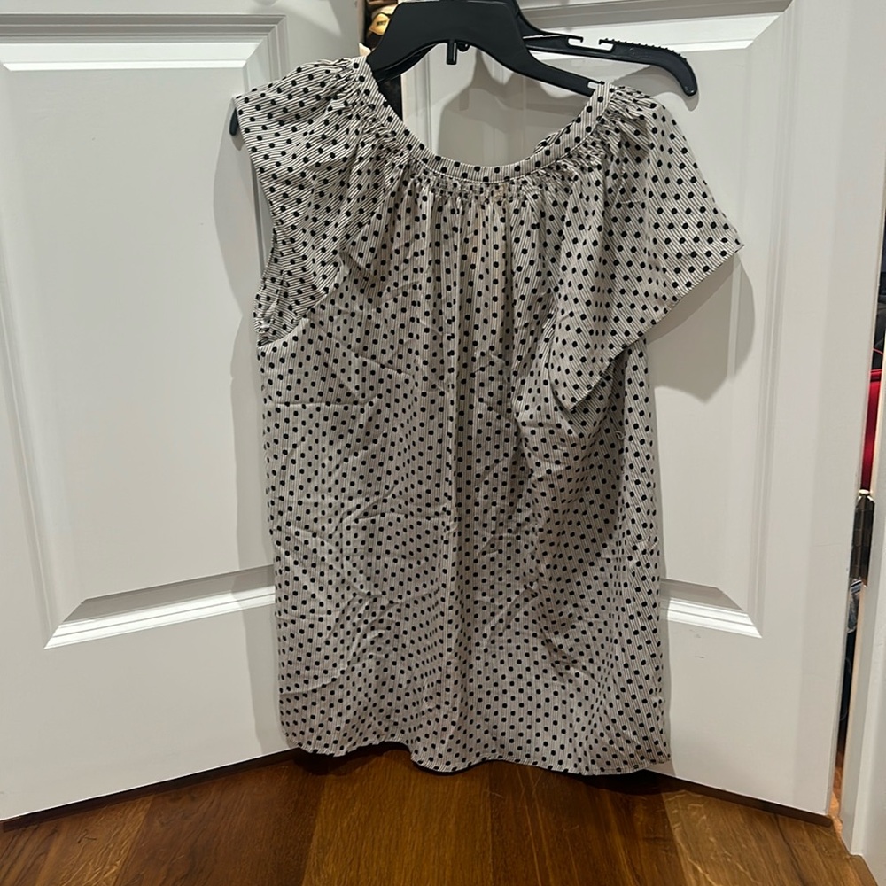 Medium chiffon maternity shirt business
